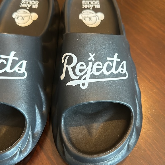 New Black Soles Rejects Slides size 11.5 - Picture 5 of 5